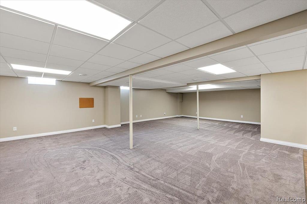 35363 Kensington Avenue