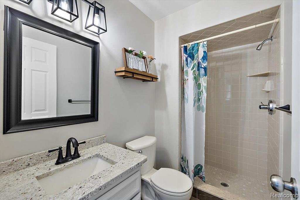 35363 Kensington Avenue