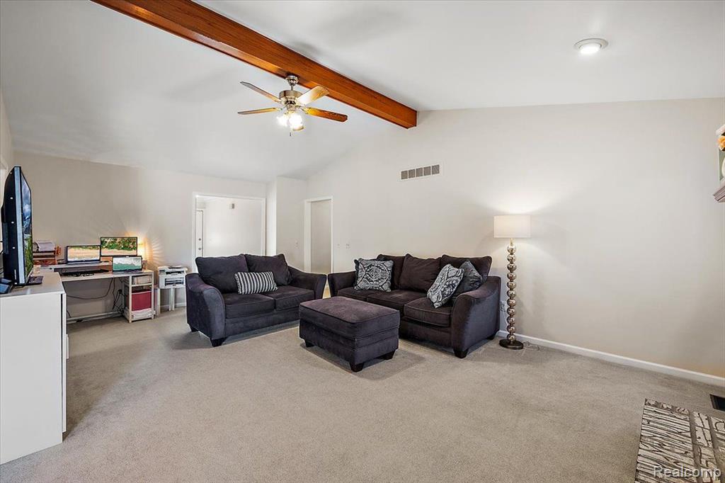 35363 Kensington Avenue