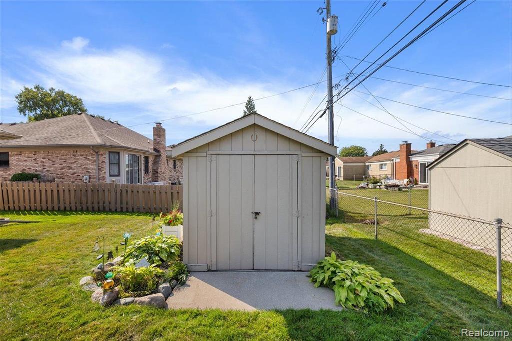 35363 Kensington Avenue