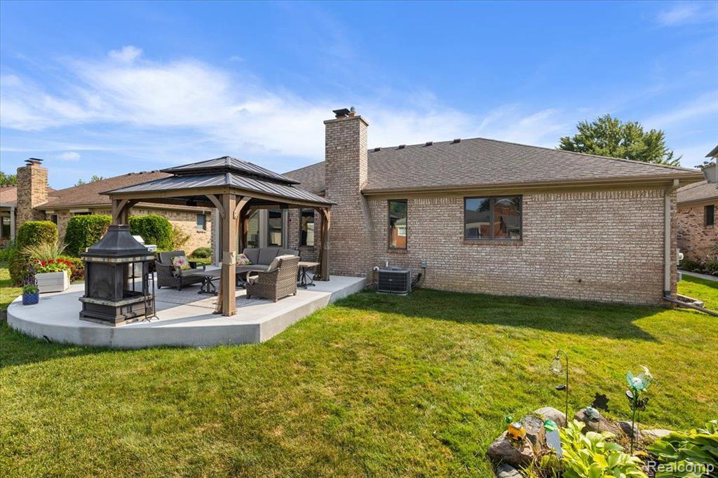 35363 Kensington Avenue