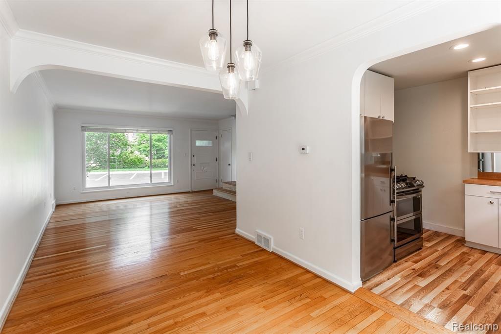 1035 N Old Woodward Avenue # 2