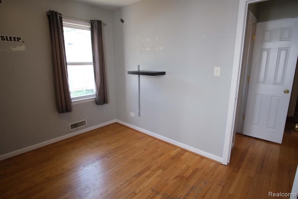 23456 Harding Avenue