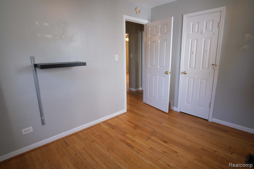 23456 Harding Avenue