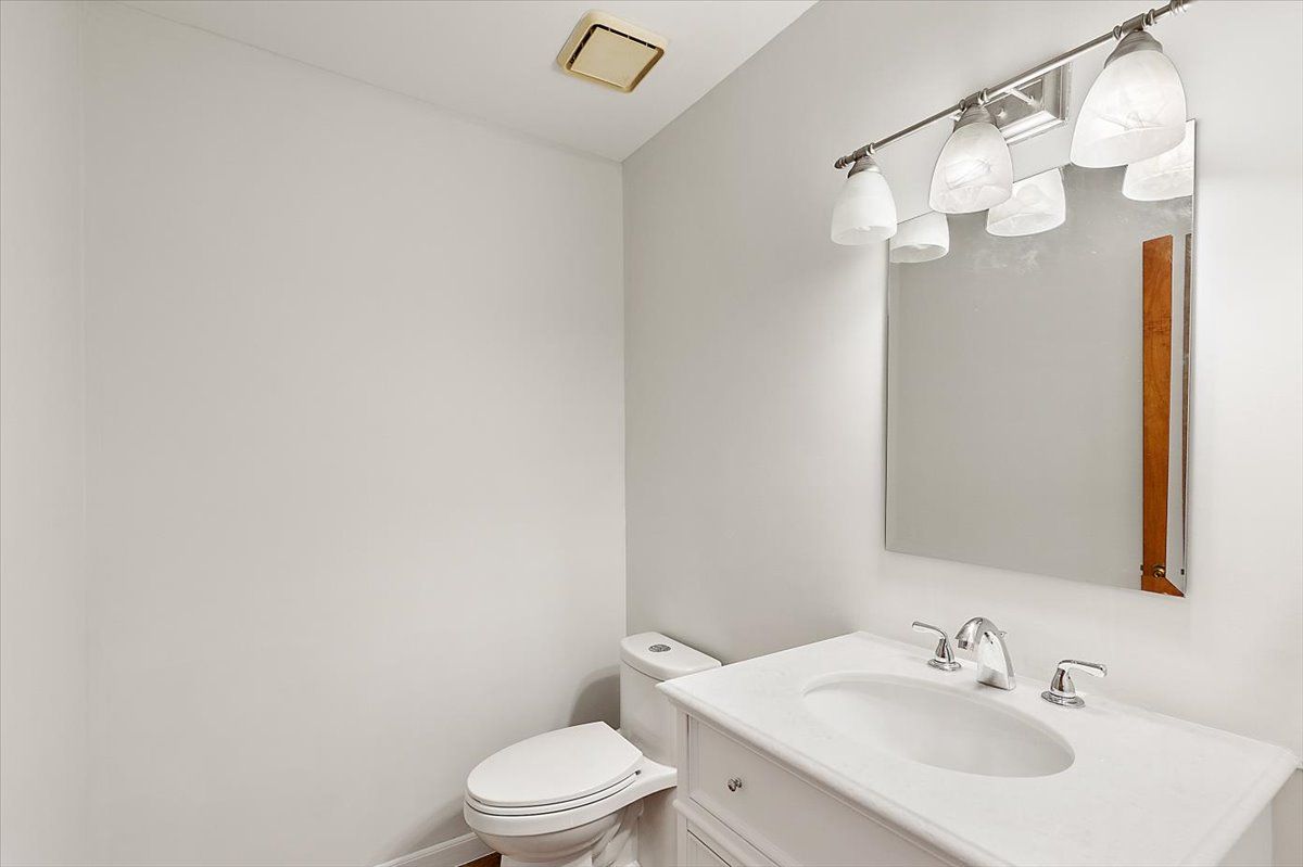 28118 Forestbrook Drive