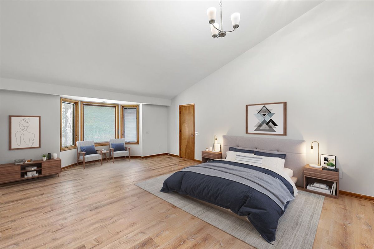 28118 Forestbrook Drive