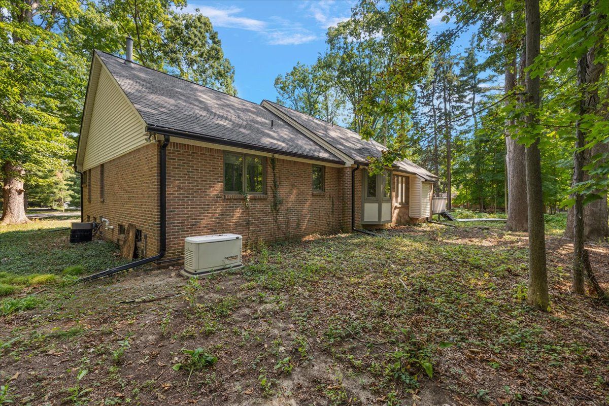 28118 Forestbrook Drive