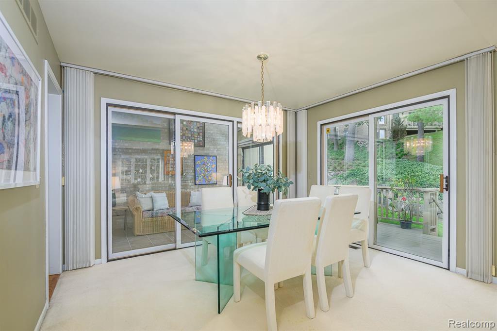 2462 Hickory Glen Drive