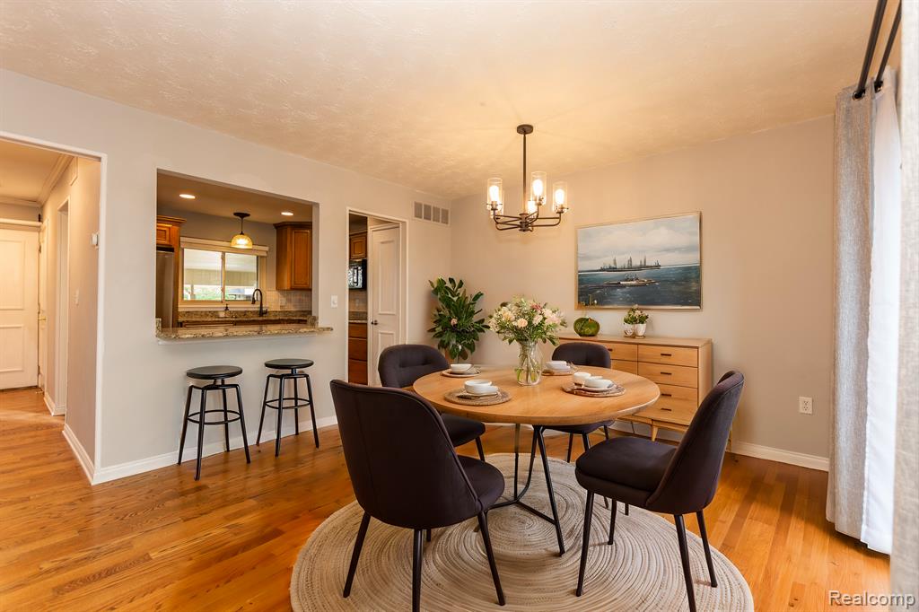 1591 Charter Oak Drive