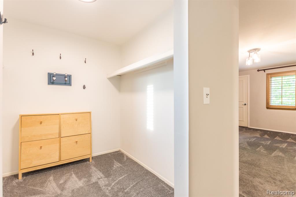 1591 Charter Oak Drive