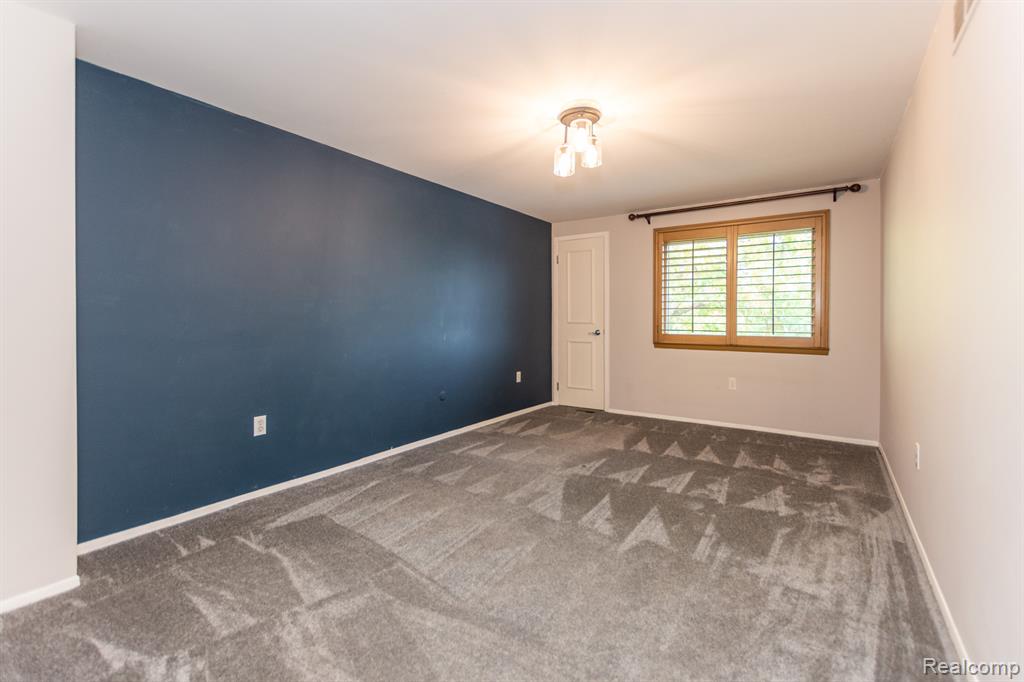 1591 Charter Oak Drive