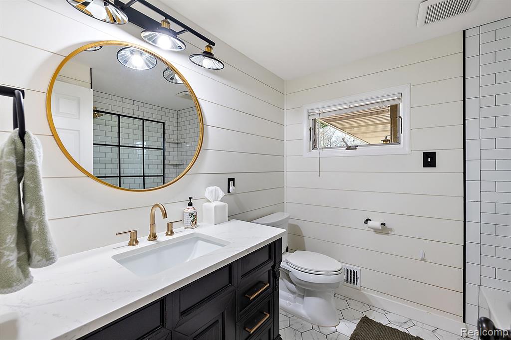 461 Orchardale Drive