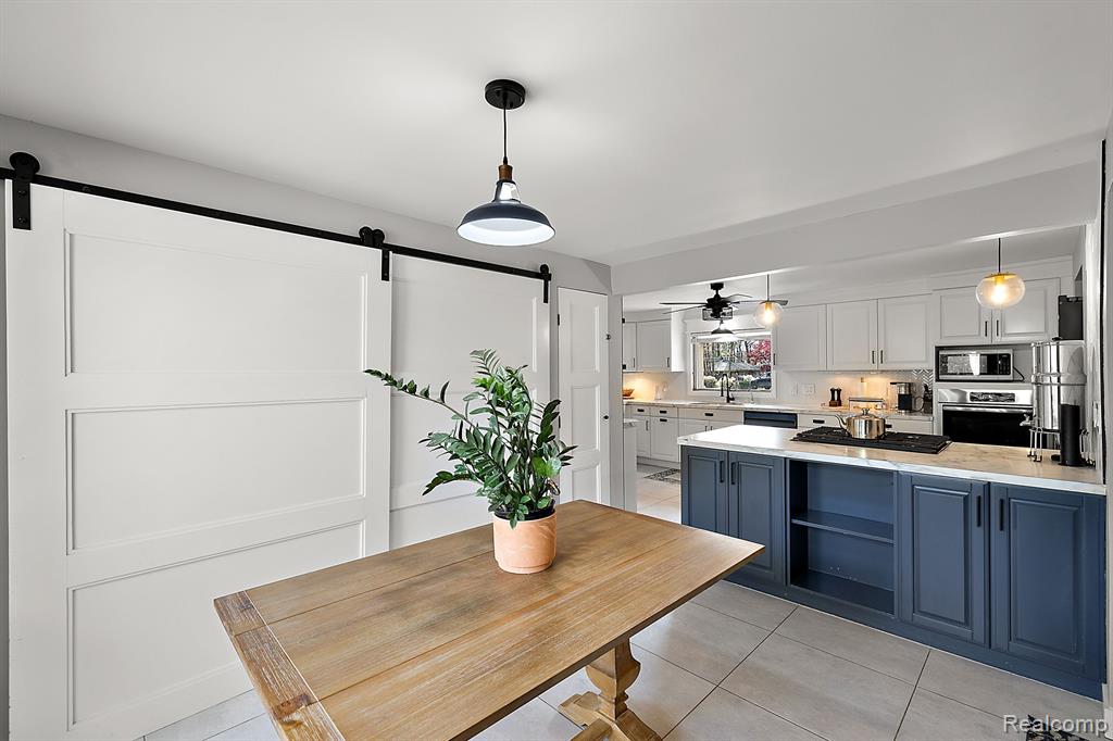 461 Orchardale Drive