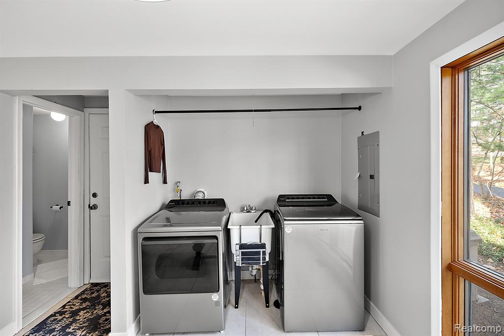 461 Orchardale Drive