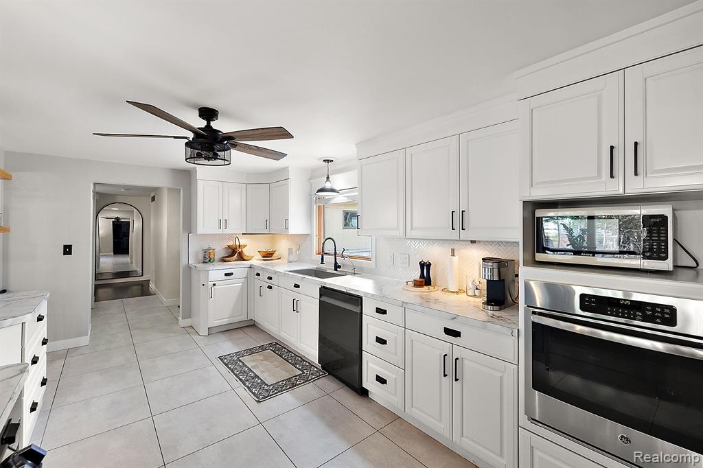 461 Orchardale Drive