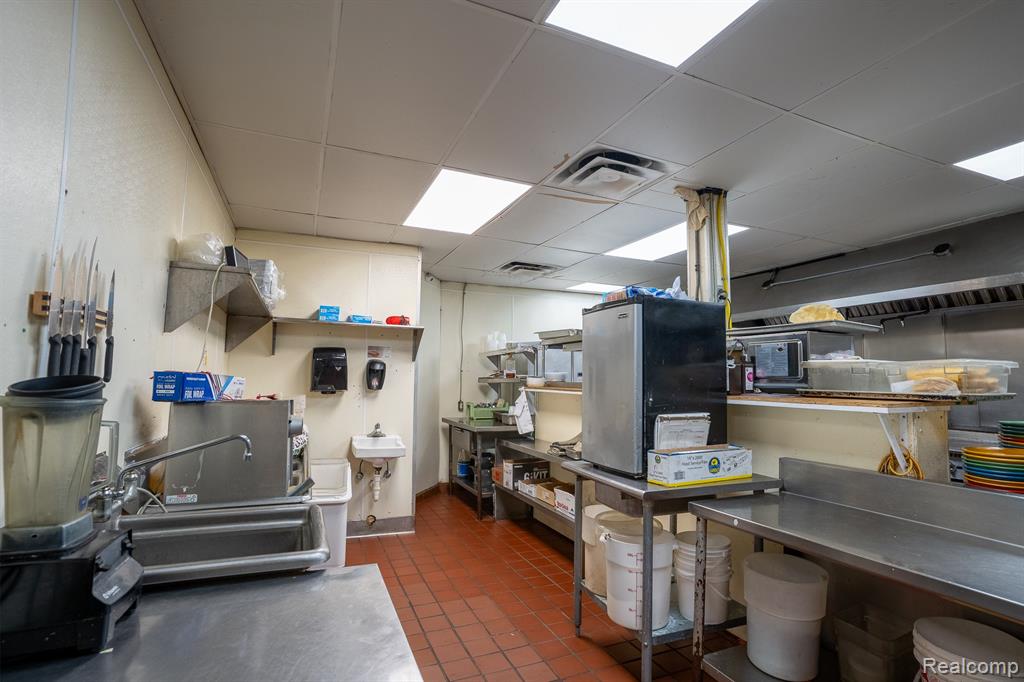 31313 Dequindre Road