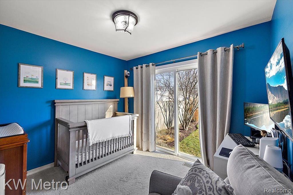 27096 Barrington Street