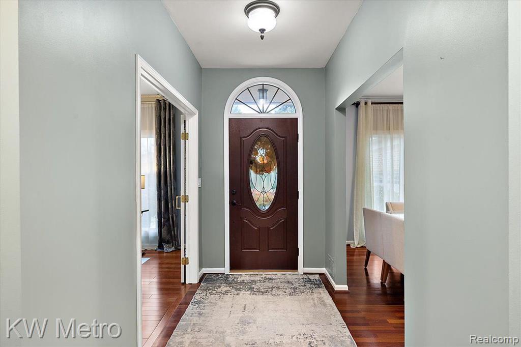 2673 John Warren Drive