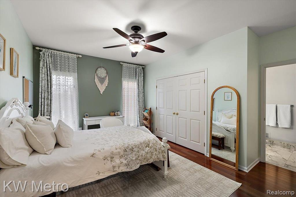 2673 John Warren Drive