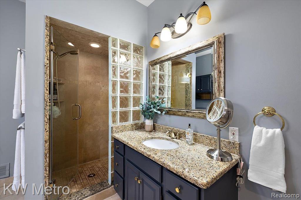 2673 John Warren Drive