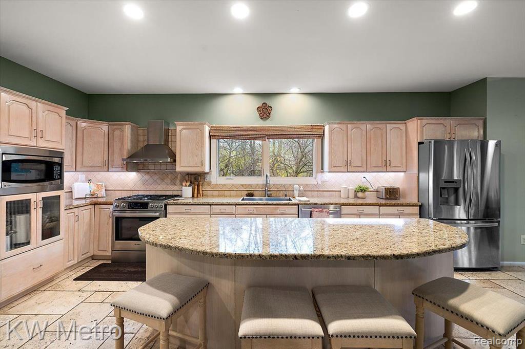 2673 John Warren Drive