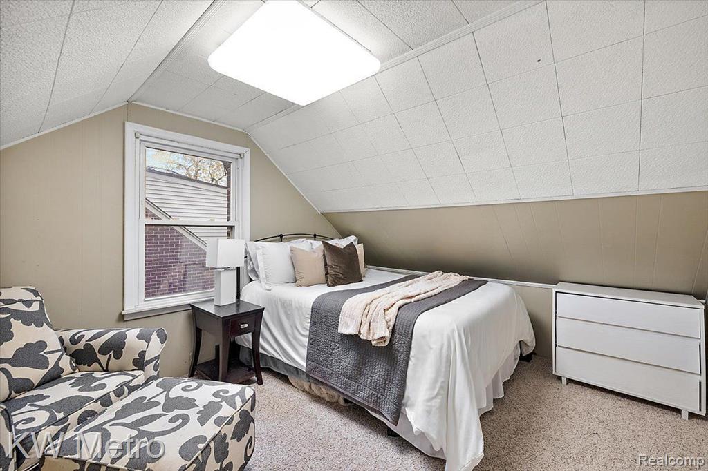 3106 N Vermont Avenue