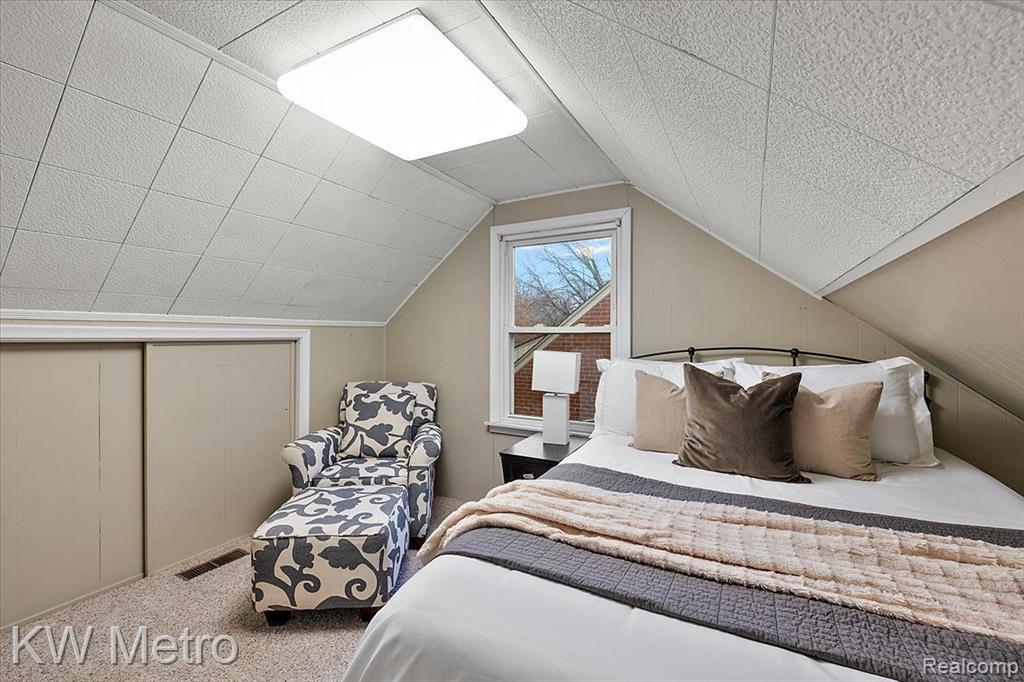 3106 N Vermont Avenue