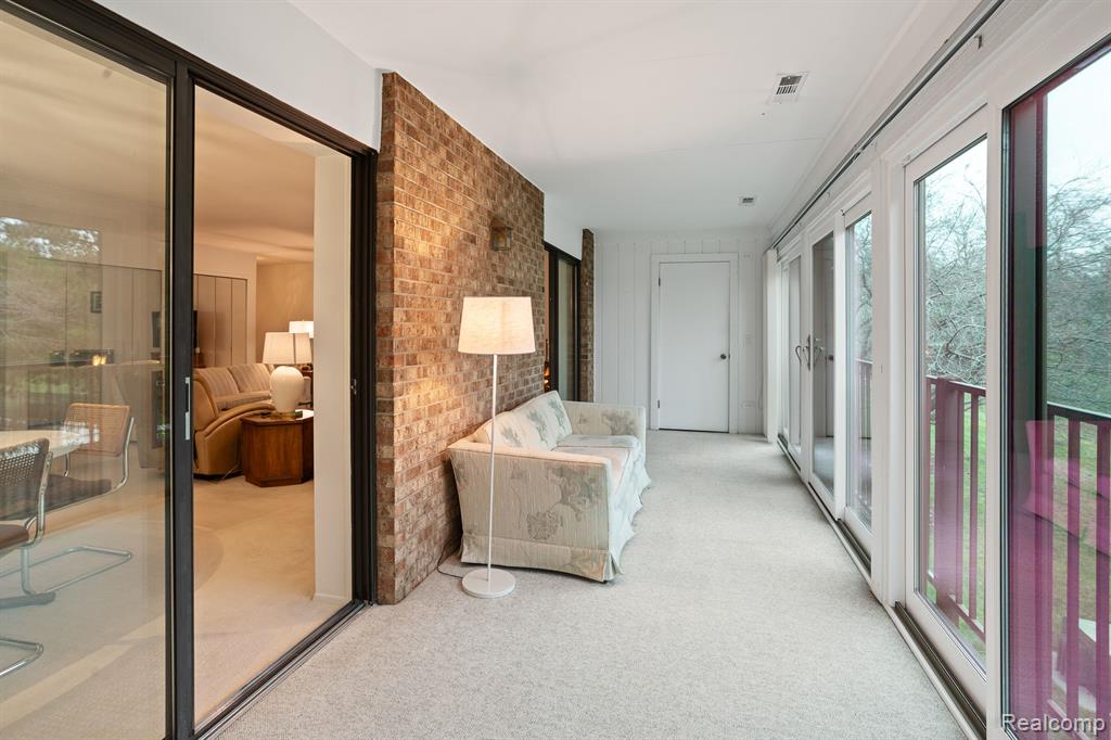 17981 University Park Drive # 6 Unit: Building 6