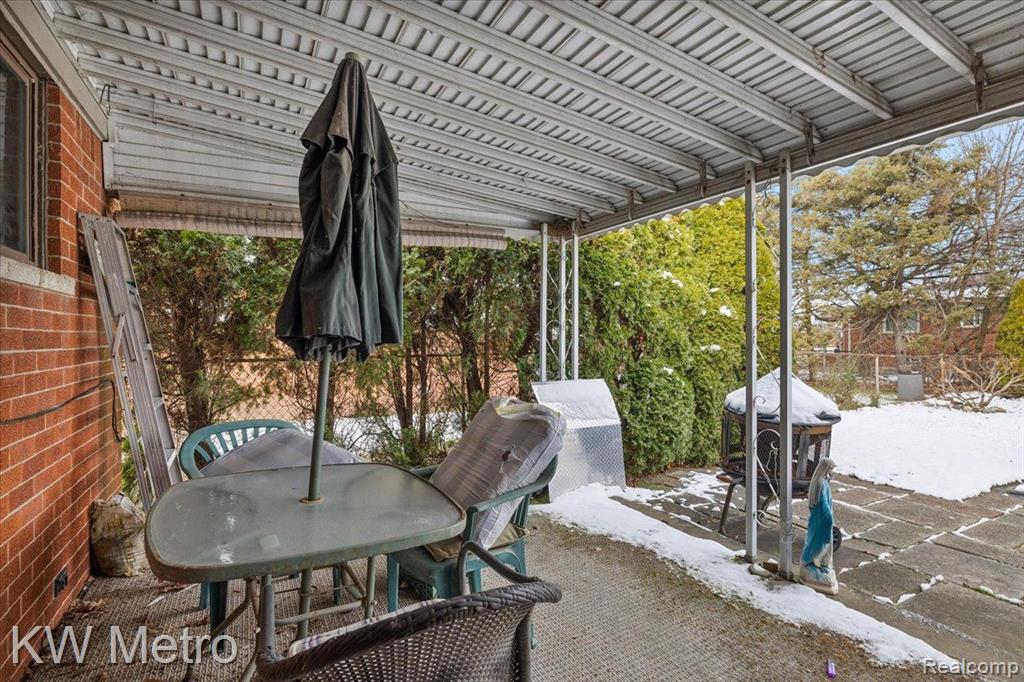 18211 E 13 Mile Road