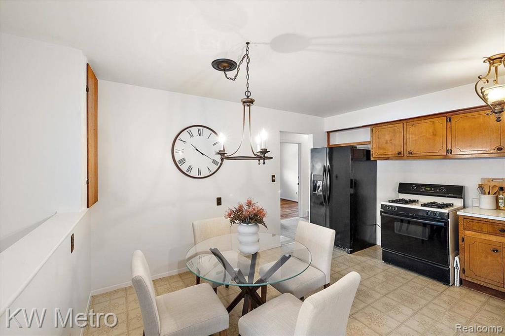 18211 E 13 Mile Road