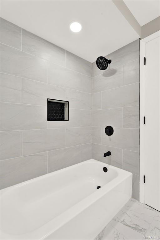 7820 Rampart Trail