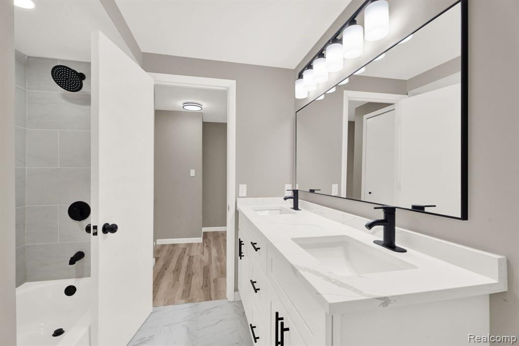 7820 Rampart Trail