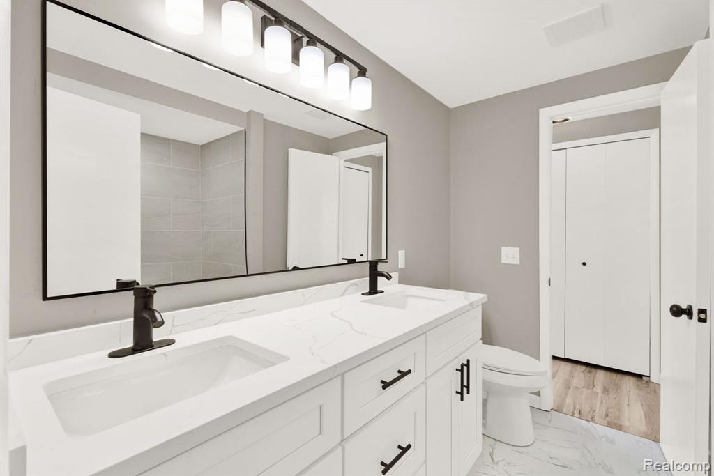 7820 Rampart Trail