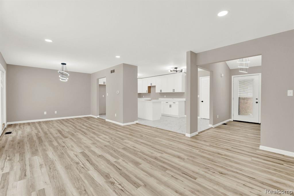 7820 Rampart Trail