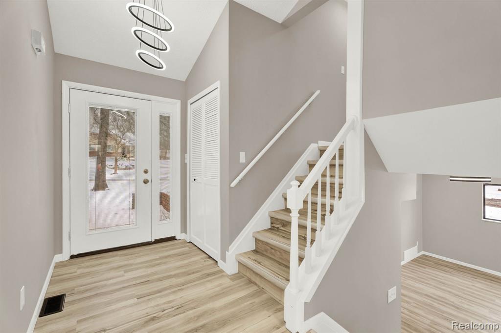 7820 Rampart Trail