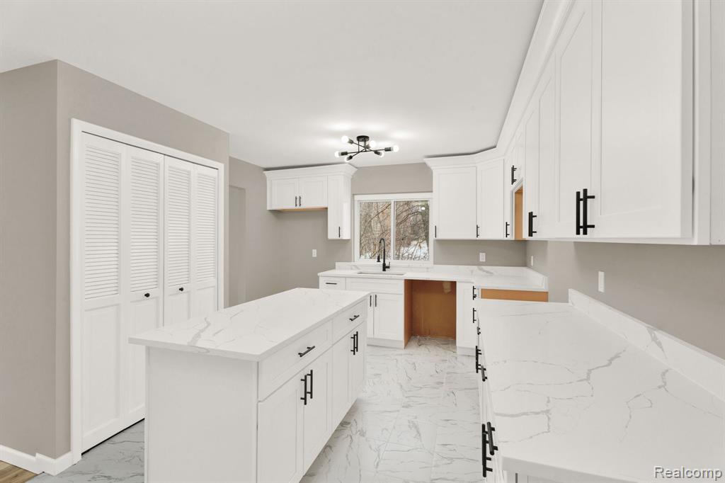 7820 Rampart Trail