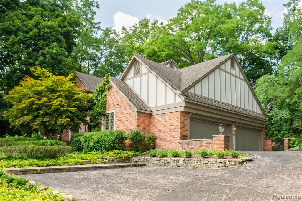 4309 Copper Cliff Court