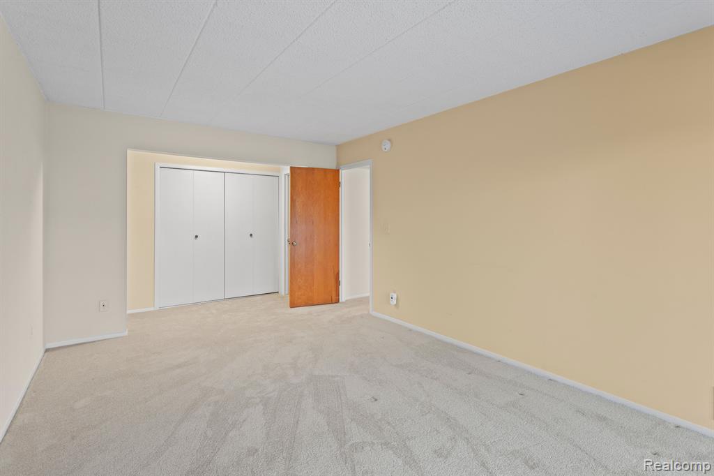 18305 University Park Drive # 5 Unit: Building 5