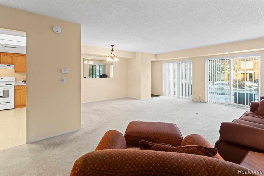 18305 University Park Drive # 5 Unit: Building 5