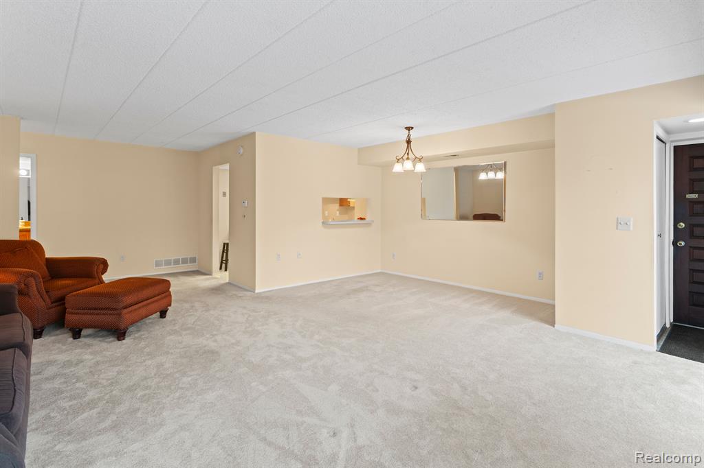 18305 University Park Drive # 5 Unit: Building 5