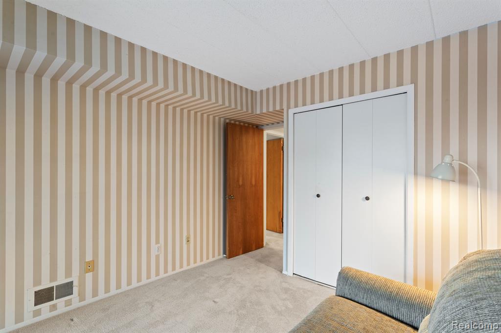 18305 University Park Drive # 5 Unit: Building 5