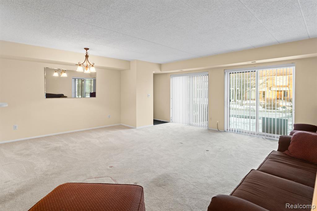 18305 University Park Drive # 5 Unit: Building 5