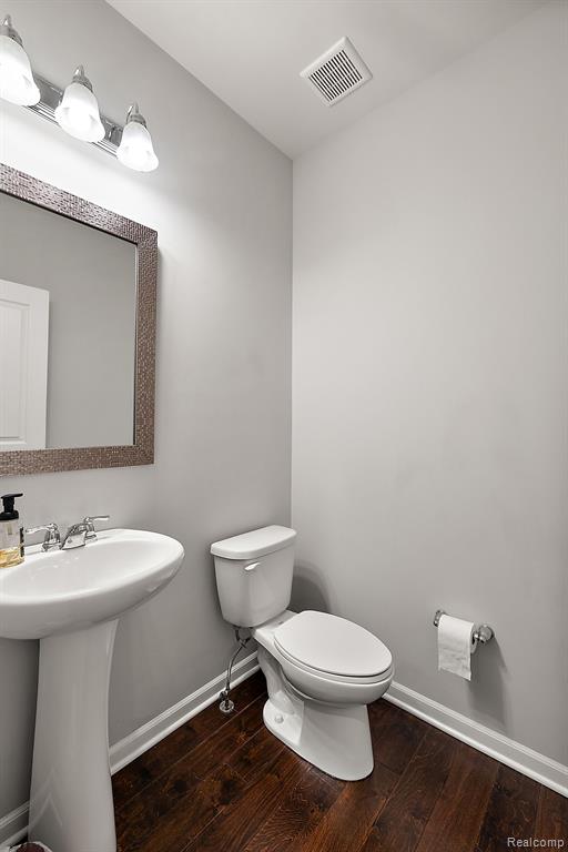 16099 Adelaide Drive