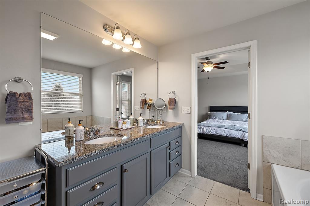 16099 Adelaide Drive