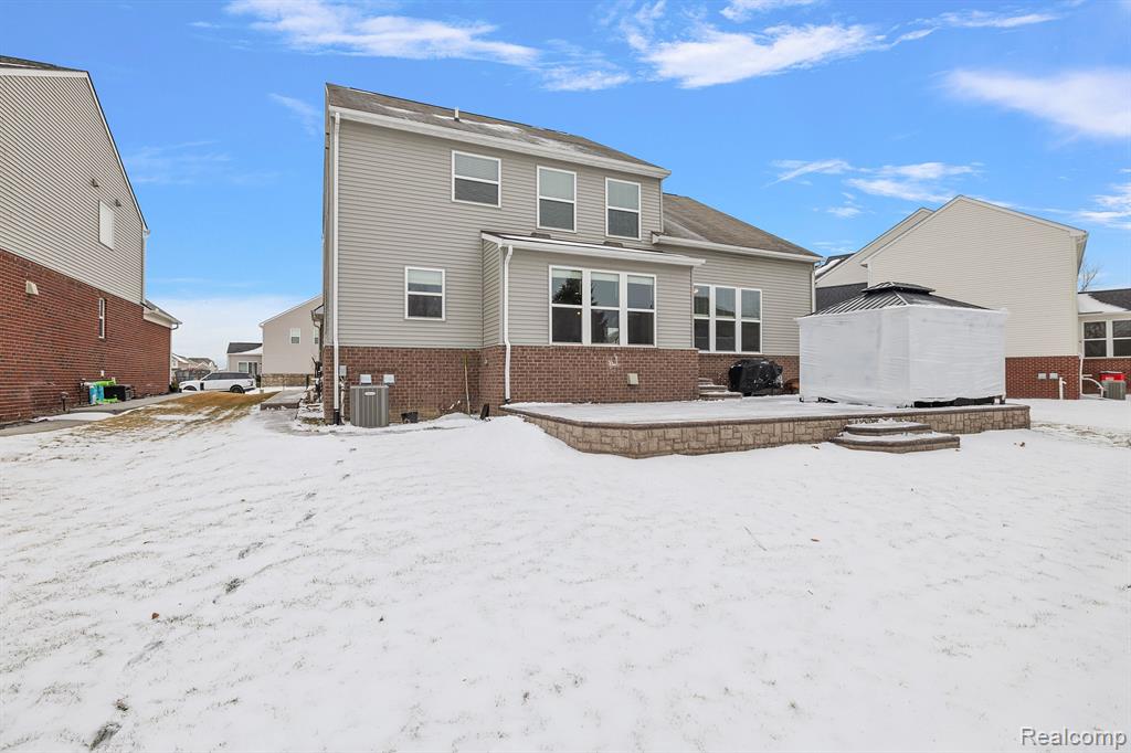 16099 Adelaide Drive