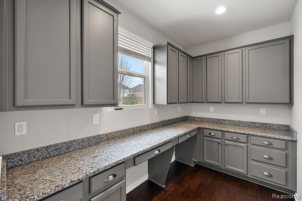 16099 Adelaide Drive