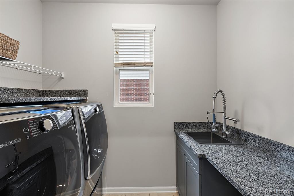 16099 Adelaide Drive