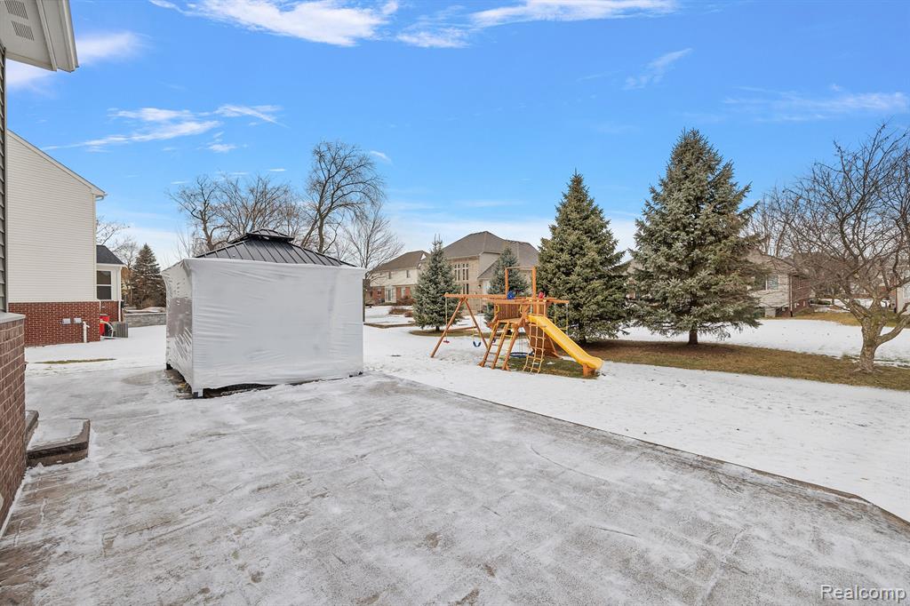 16099 Adelaide Drive