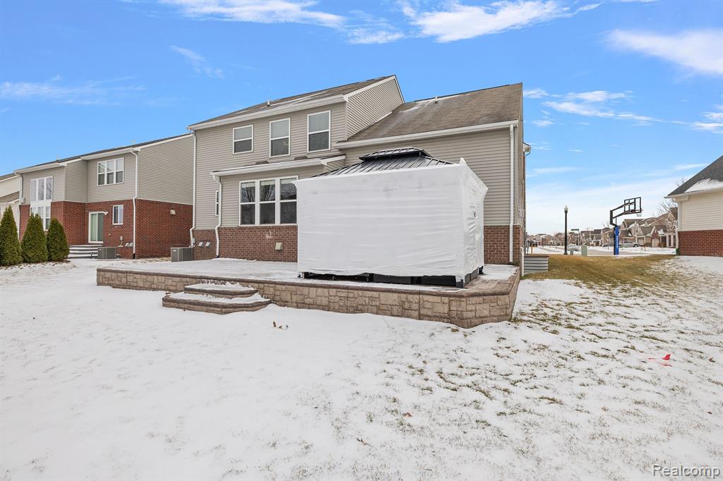 16099 Adelaide Drive