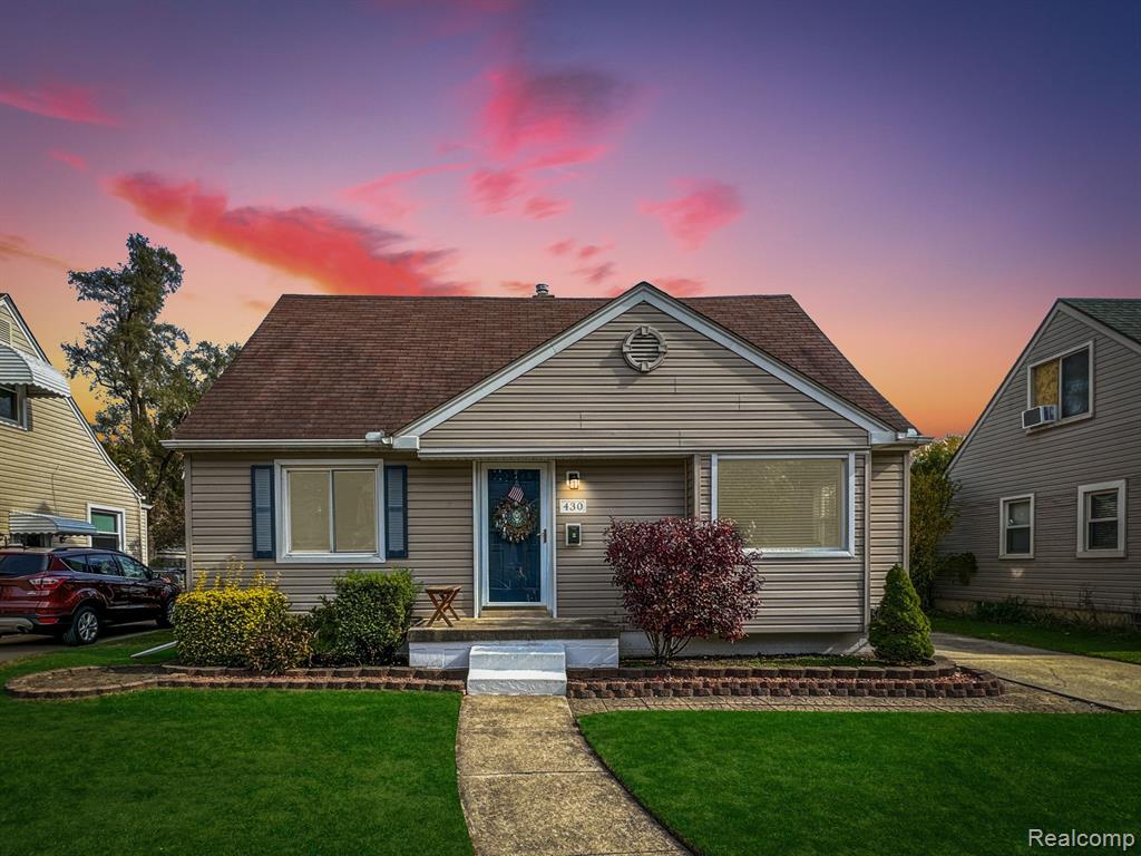 430 N Edgeworth Avenue